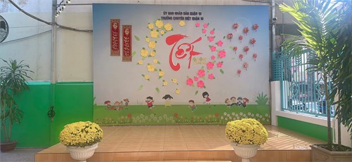 Xuân ất tỵ năm 2025