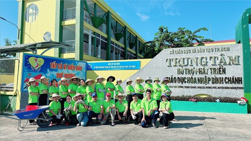 Trung tâm hỗ trợ phát triển giáo dục hòa nhập Bình Chánh tổng vệ sinh chuẩn bị cho năm học 2024-2025