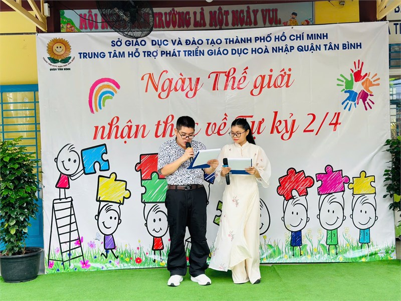Hoạt động kỷ niệm Ngày thế giới nhận thức về tự kỉ