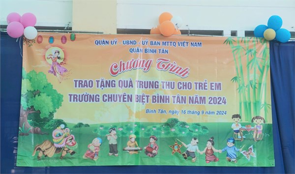 Trung thu cho em tại trường Chuyên biệt Bình Tân