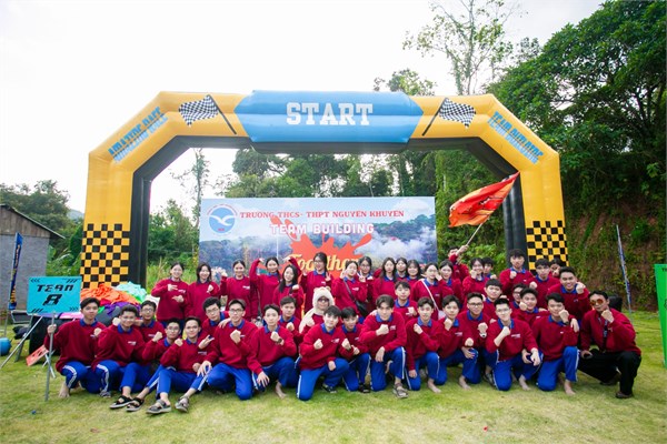 Học sinh Khối 12 tham quan dã ngoại tại Đà Lạt ngày 19 tháng 12 năm 2024