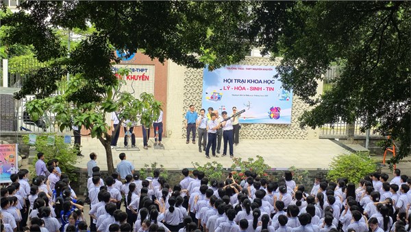 Hội trại khoa học Lý - Hóa - Sinh - Tin ngày 24 tháng 5 năm 2025