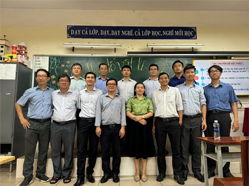 Hội thảo tổ Lí thứ bảy ngày 07 tháng 9 năm 2024
