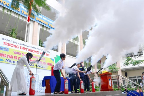 Chuyên đề giáo dục kỹ năng sống: phòng chống cháy nổ, kỹ năng thoát hiểm, cứu nạn cứu hộ