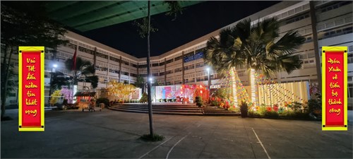 Trường TH-THCS-THPT Lê Thánh Tông Tết đến Xuân về