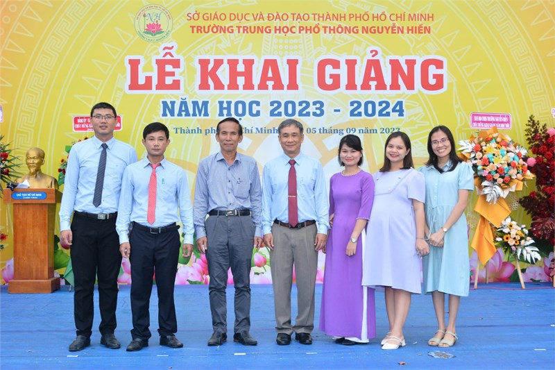 Giới thiệu tổ Kinh tế và Pháp luật