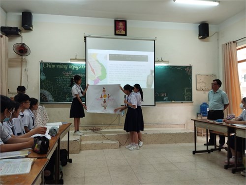 Tổ Lịch Sử - Hoạt động Nghiên cứu bài học cho Khối 10 - Ngày 7/11/2023 Học kỳ I Năm học 2023-2024