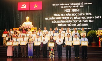 Chúc mừng trường THPT Nguyễn Thị Diệu được Chủ tịch UBND TP Hồ Chí Minh khen tặng danh hiệu TẬP THỂ LAO ĐỘNG XUẤT SẮC năm học 2023-2024 ❤️