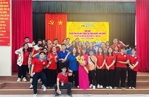 Một mùa Hè rực rỡ đã khép lại để chào đón năm học mới