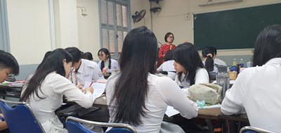Tổ ngữ văn - sinh hoạt chuyên môn
