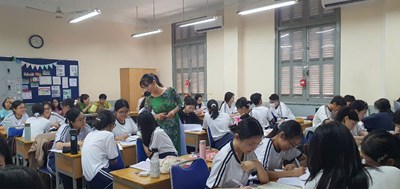 Tổ ngữ văn - sinh hoạt chuyên môn