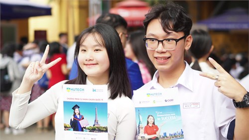 Khai mạc chương trình tư vấn tuyển sinh tại thpt ten lơ man