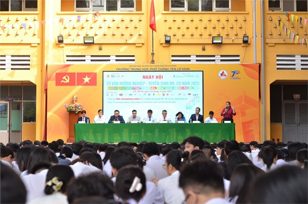 Ngày hội tư vấn hướng nghiệp & tuyển sinh đại học, cao đẳng năm 2025