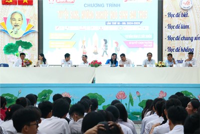 Tư vấn tuyển sinh tại trường THCS Vân Đồn