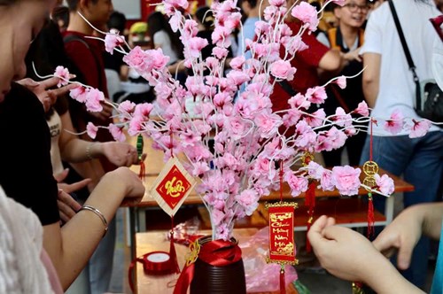 Hội xuân ten lơ man 2025