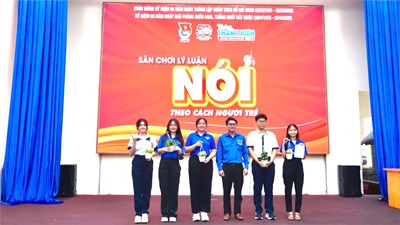 Sinh hoạt câu lạc bộ lý luận trẻ quận 1 - năm 2025