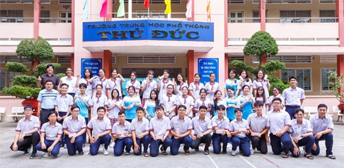 Lễ ra quân kỳ thi học sinh giỏi lớp 12 cấp Thành phố Hồ Chí Minh