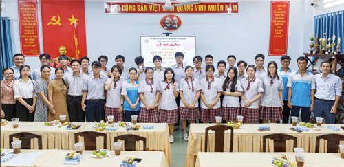 Lễ ra quân Khảo sát ngày hội Olympic tháng 4 Thành phố Hồ Chí Minh.
