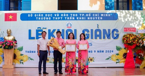 Trường thpt trần khai nguyên đón chào năm học mới 2024-2025