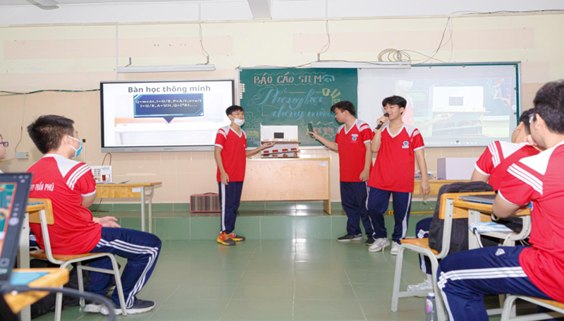 Tiết dạy thao giảng Cụm môn Công nghệ: Phòng học thông minh của thầy Nguyễn Thanh Việt