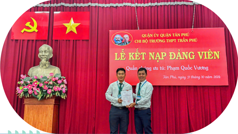Lễ kết nạp đảng viên cho quần chúng ưu tú Phạm Quốc Vương