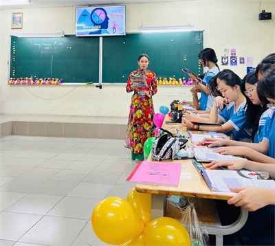 Thao giảng Cụm tổ tiếng Anh với bài Unit 3F: Body Clock của cô Trần Hỷ Quyên