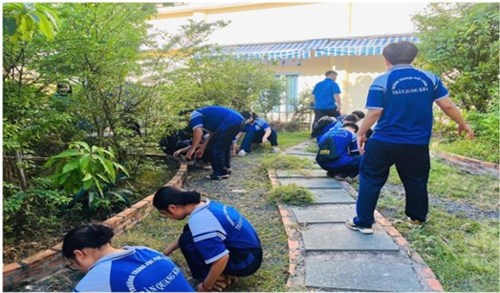 Sôi nổi hoạt động tháng thanh niên, chủ đề  Tuổi trẻ Trường THPT Trần Quang Khải tự hào vững tin theo Đảng  năm 2025