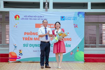 Chuyên đề Kỹ năng sống  Phòng chống bạo lực trên môi trường mạng, sử dụng mạng an toàn 