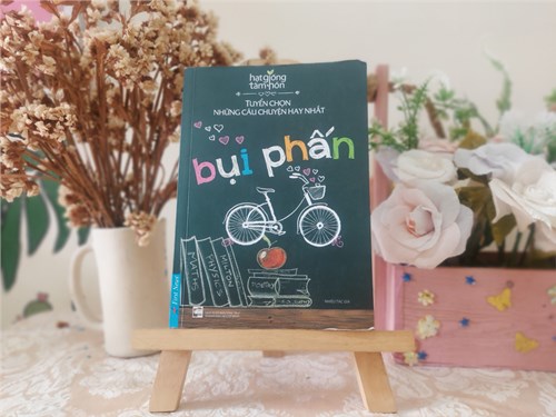 Giới thiệu sách: Bụi phấn