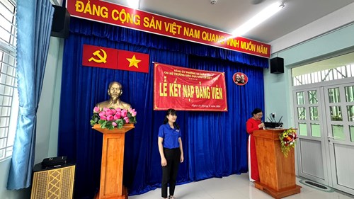 Lế kết nạp đảng viên mới - nguyễn thị tú (21/6/2024)