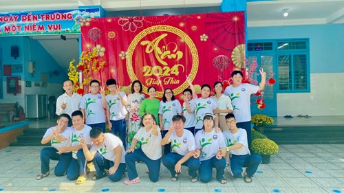 Trường Chuyên biệt Bình Minh hân hoan chào đón Đoàn giám khảo về chấm thi thực hành tiết dạy - Hội thi giáo viên dạy giỏi thành phố, cấp Tiểu học - Bảng B - Giáo dục chuyên biệt.