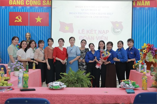 Đại hội chi đoàn trường chuyên biệt ánh dương nhiệm kỳ 2024 - 2025