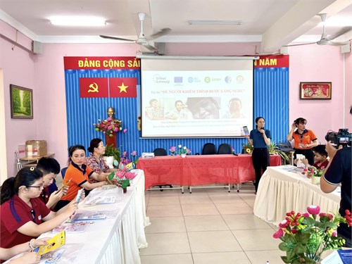 Dự Án: “Để người khiếm thính được lắng nghe “ - Trung Tâm CED