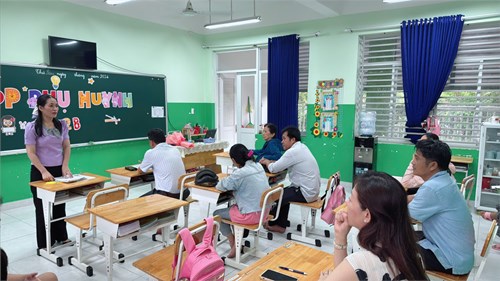 Trung tâm hỗ trợ phát triển giáo dục hòa nhập Bình Chánh đã tổ chức Hội nghị cha mẹ học sinh các lớp đầu năm học 2024-2025