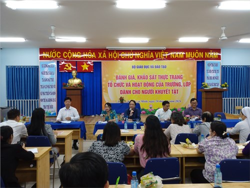 Bộ Giáo dục và Đào tạo khảo sát thực trạng tổ chức và hoạt động của trường, lớp dành cho người khuyết tật tại Thành phố Hồ Chí Minh