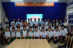 Lễ Ra Quân Đội Tuyển Học Sinh Giỏi Tham Gia Cuộc Thi Nghiên Cứu Khoa Học Cấp Thành Phố Năm Học 2024 - 025