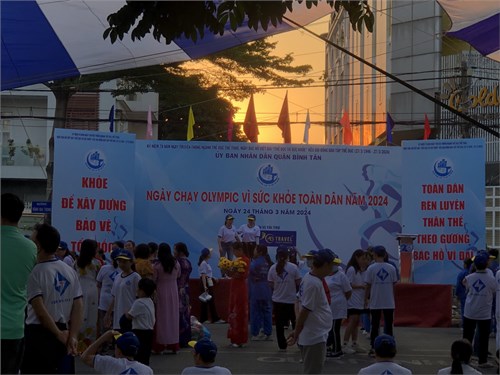 Ngày chạy olympic vì sức khỏe toàn dân năm 2024