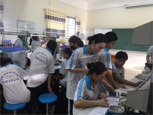 Hoạt động chuyên môn tổ Sinh - Tâm lý tháng 01/2024
