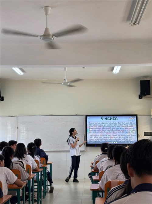 Hoạt động chuyên môn tổ Ngữ văn tháng 9/2024