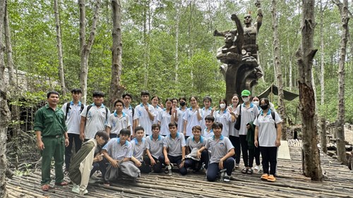 Hoạt động trải nghiệm thực tế tại Khu dự trữ Sinh quyển rừng ngập mặn Cần Giờ