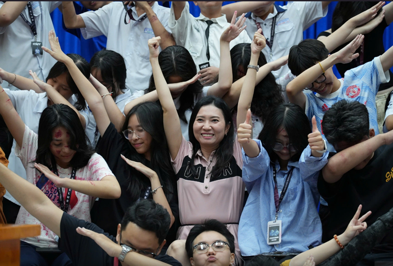 Teen Trường THPT Bùi Thị Xuân học cách thoát khỏi áp lực