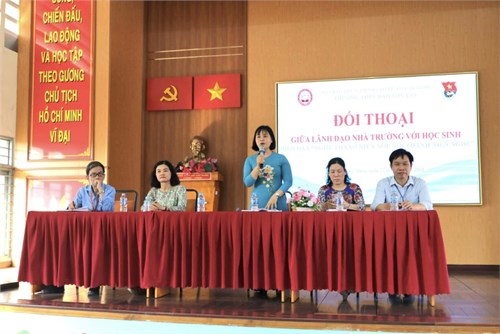 ĐỐI THOẠI GIỮA LÃNH ĐẠO NHÀ TRƯỜNG VỚI ĐOÀN VIÊN, HỌC SINH
 Nghe Thanh niên nói - Nói Thanh niên nghe  là chủ đề đối thoại lần 2, năm học 2023 -2024