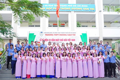 Kỉ niệm 42 năm ngày nhà giáo việt nam - mùa tri ân thứ 5 ở ngôi nhà dương văn thì