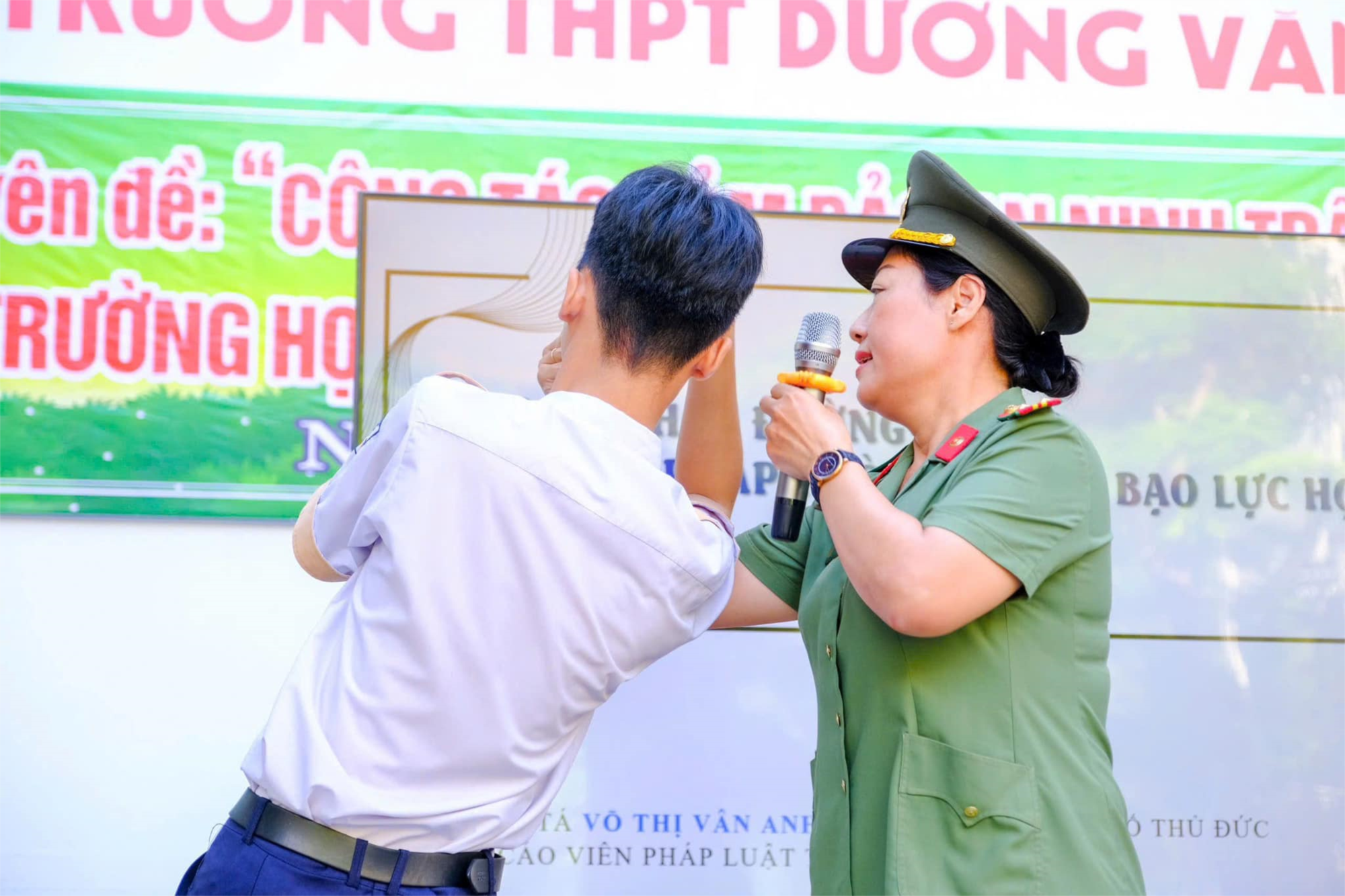 Chuyên đề “công tác bảo đảm an ninh trật tự, an toàn trường học; phòng chống bạo lực học đường”