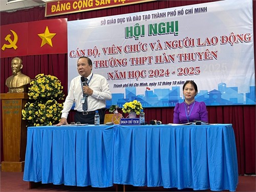 Trường THPT Hàn Thuyên tổ chức thành công Hội nghị cán bộ, viên chức và người lao động năm học 2024 – 2025