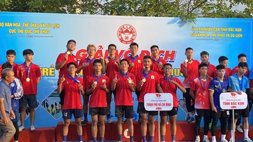 Chúc mừng các em học sinh trong đội tuyển môn Kéo co trường THPT Hiệp Bình.