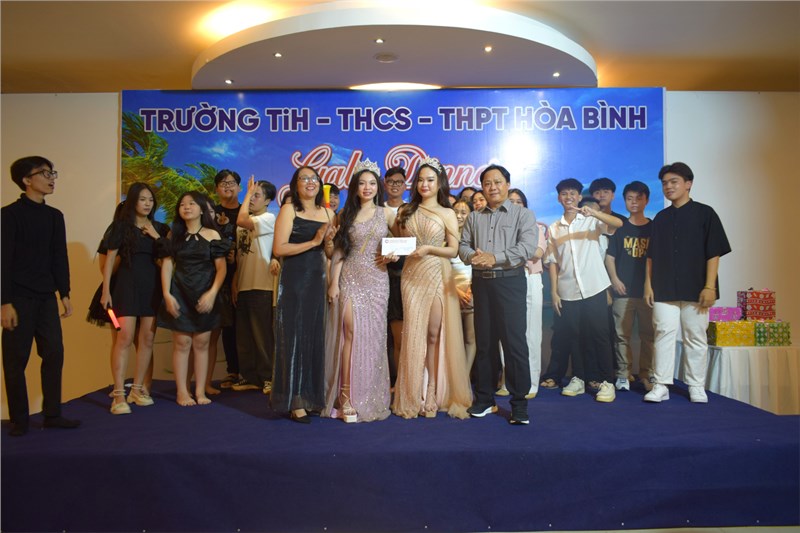 <a href="/thpt/hanh-trinh-hoc-tap-trai-nghiem-tai-phan-thiet-ngay-28-29-thang-11-cua-hoc-sinh/ctfull/70946/517360">Hành trình học tập, trải nghiệm tại phan thiết ngày<span class=bacham>...</span></a>