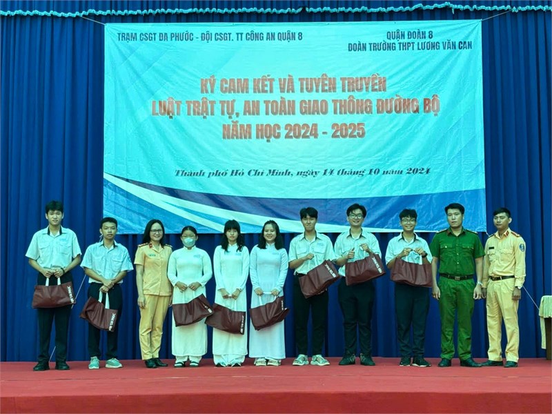 Sinh hoạt chuyên đề về luật trật tự an toàn giao thông