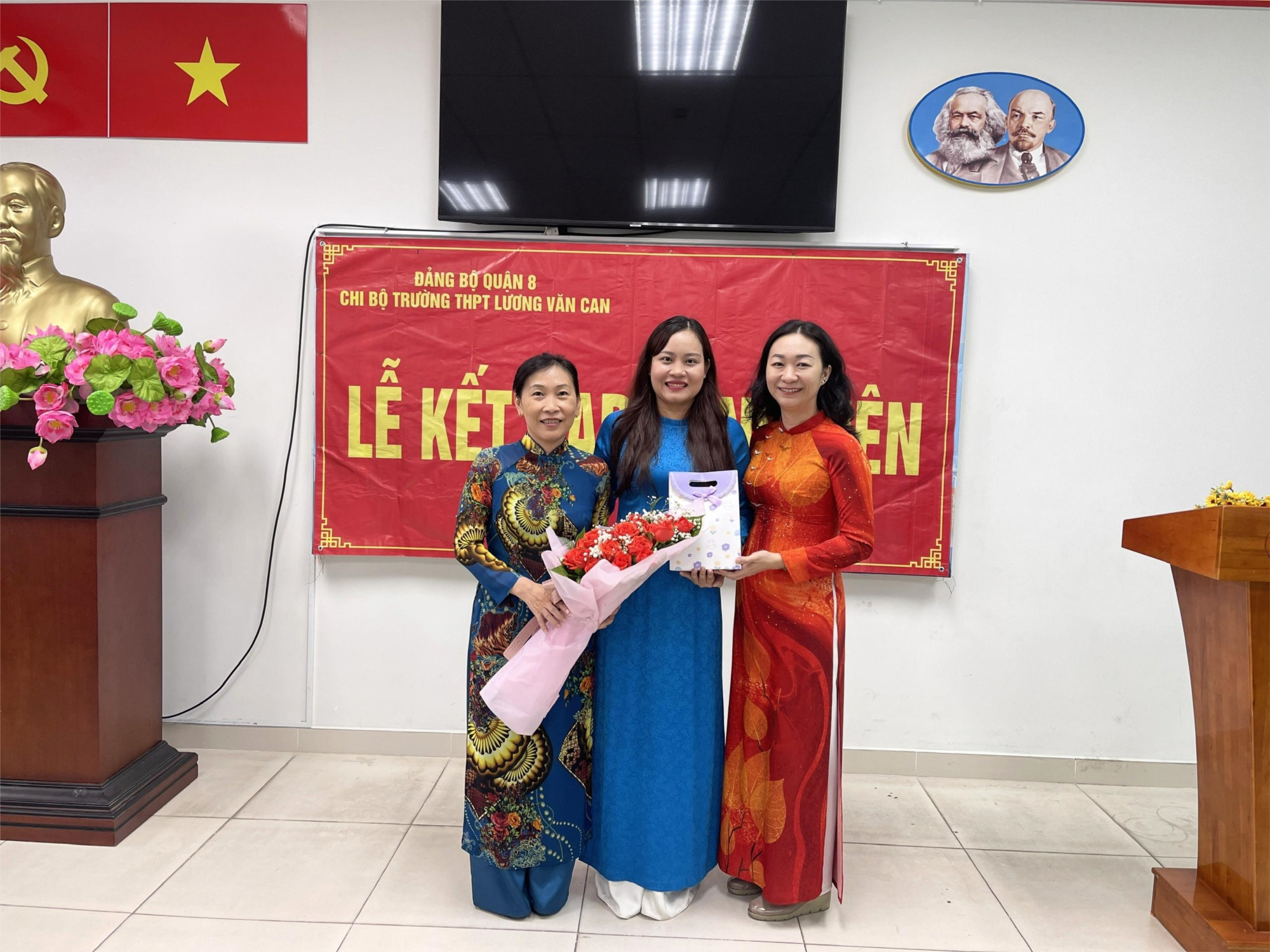 Lễ kết nạp đảng viên