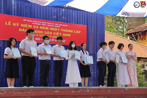 Thông báo số 13-TB/ĐTN-THPTMC ngày 15/01/2024 của Ban Chấp hành Đoàn Trường về Kết quả xét chọn và tuyên dương danh hiệu “Học sinh 3 tốt Trường THPT Marie Curie” năm 2023
